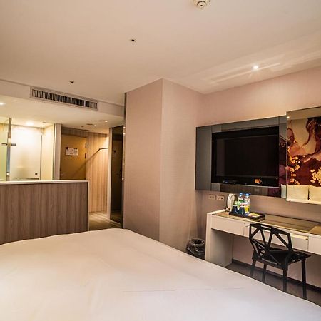 Artinn藝築文旅-台北站前館 Taipei Bagian luar foto